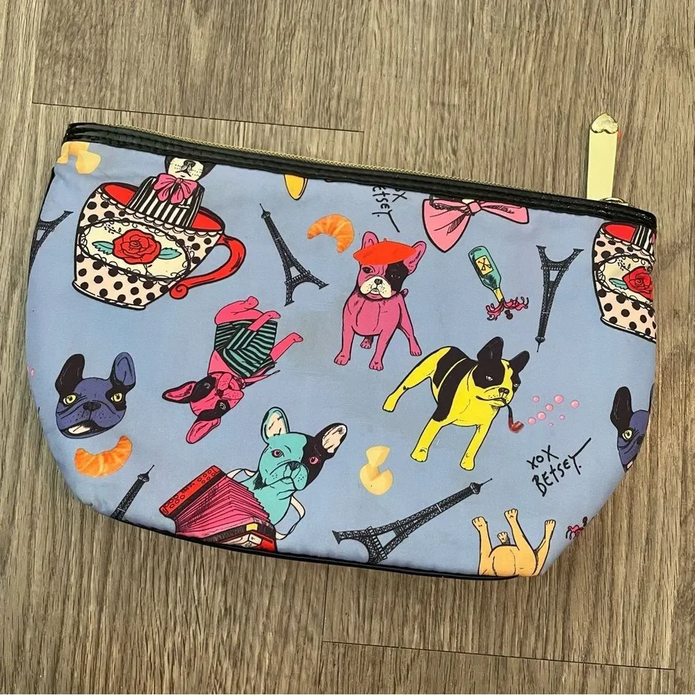 BETSEY JOHNSON French Paris Print Cosmetic Bag French Bulldog Tea Cup Pop Art